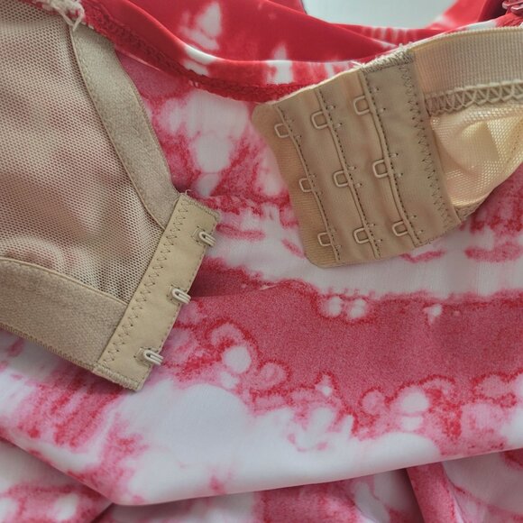 Cacique Swim Tankini Red White 40DD Adjustable Strap Underwire Bra Top Tie Dye - Picture 9 of 11